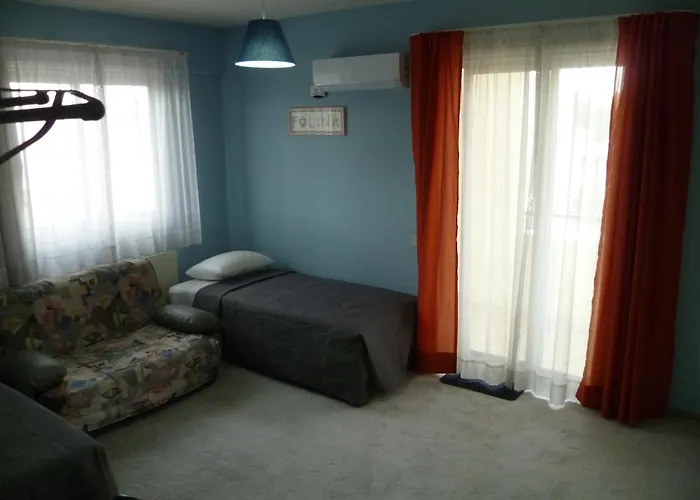 ゲストハウス Datacom House - The Sky Blue 3*