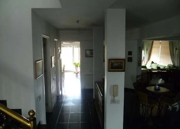 Datacom House - The Sky Blue ニコシア