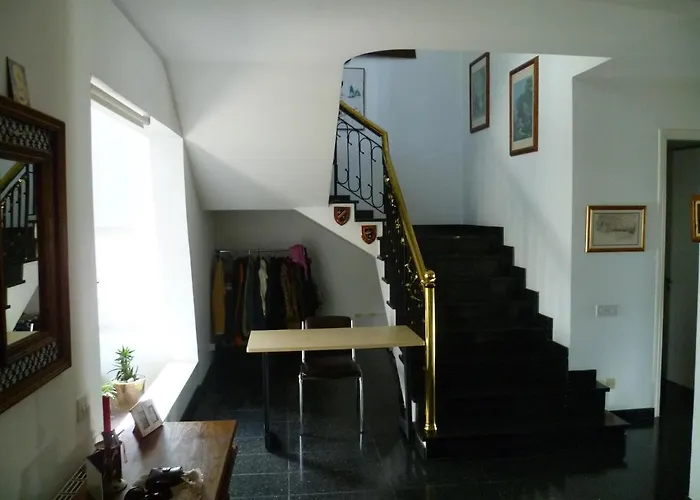 Datacom House - The Sky Blue ゲストハウス